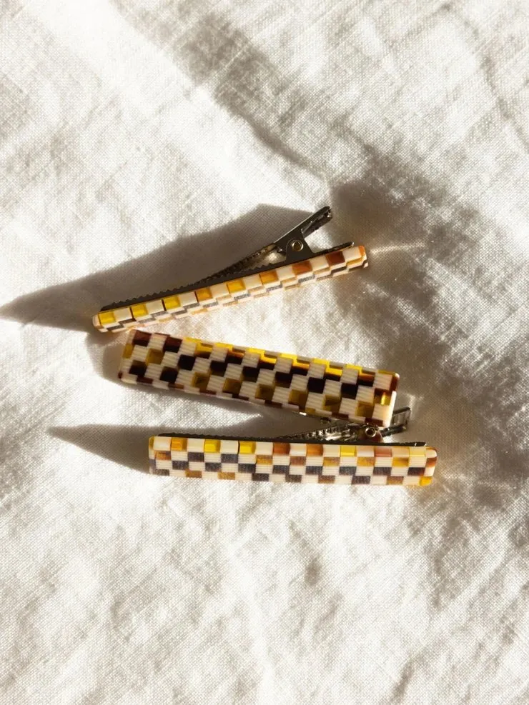 Flora Clips