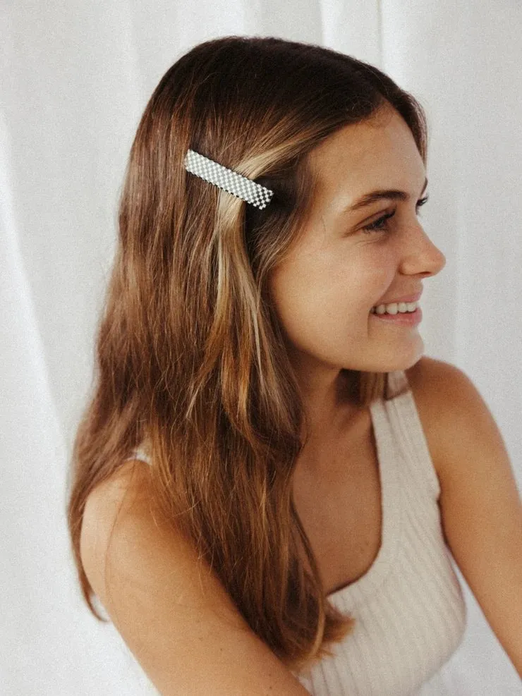 Flora Clips