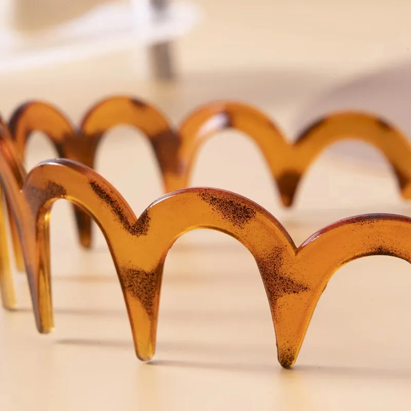 Minimalist Plastic Wave Non-slip Hairband for Women